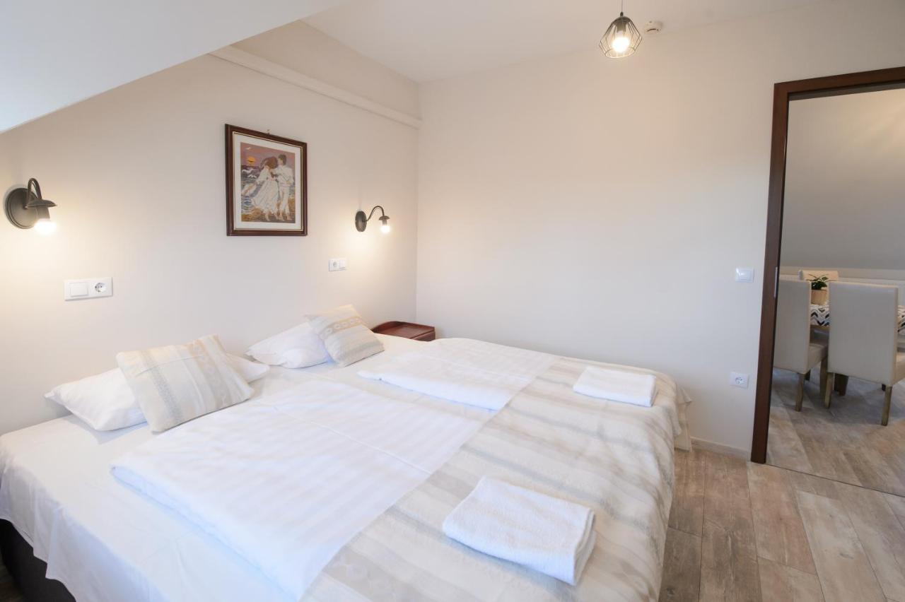 Illaberek Panzio Otel Eğri Dış mekan fotoğraf